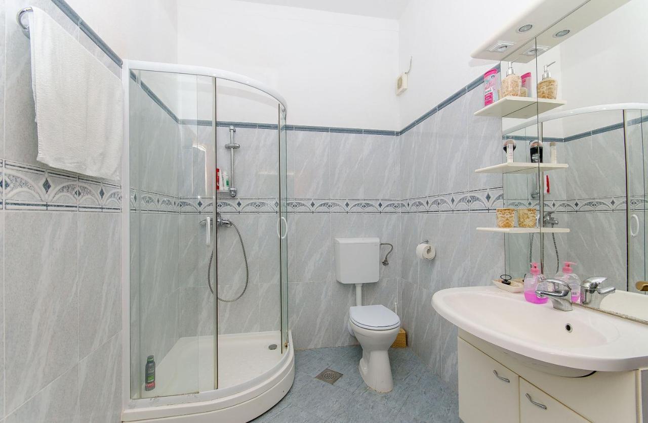 Apartments Ivanka Vis Ngoại thất bức ảnh